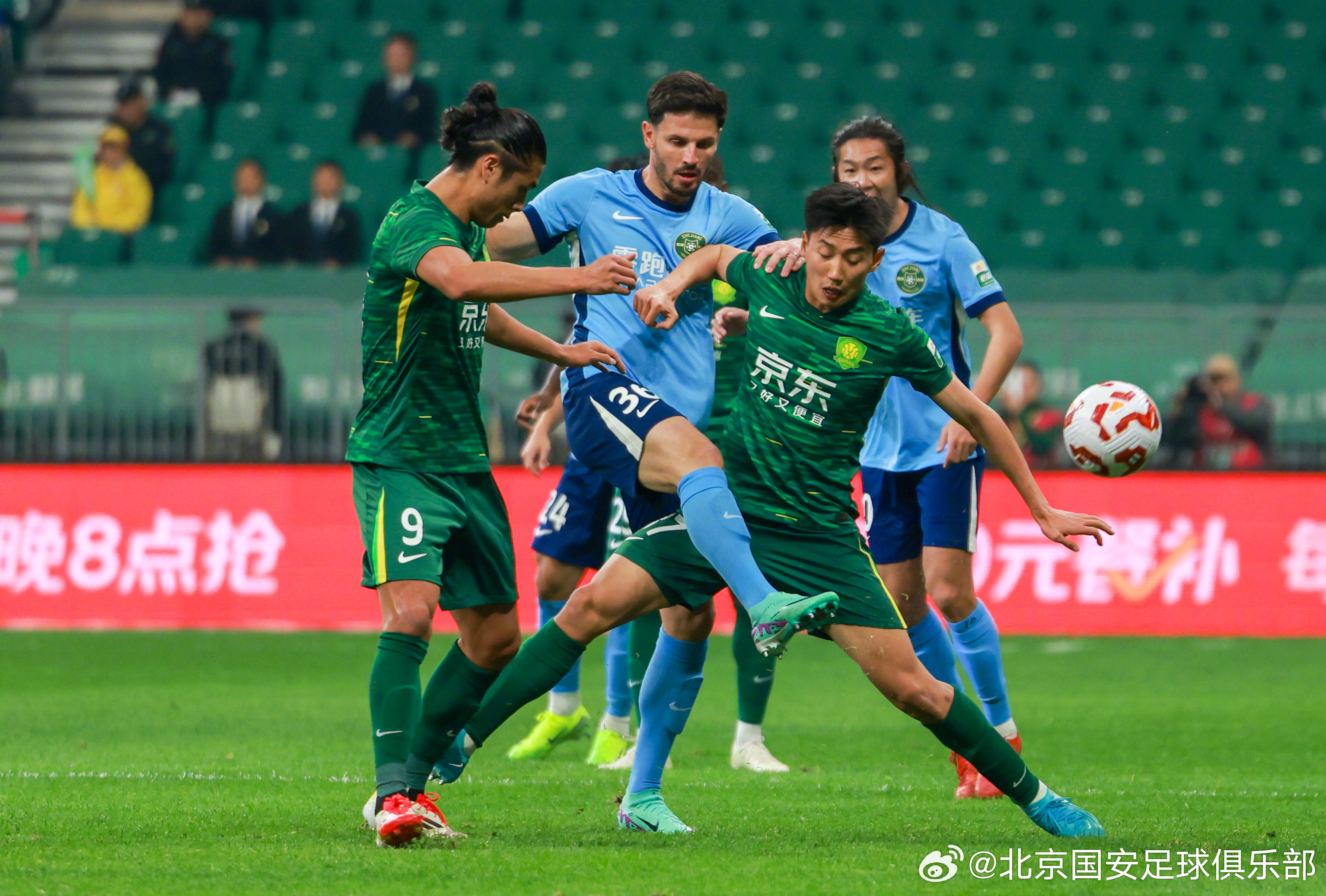 国王杯清晨走向成谜，武汉三镇再遭质疑，赛场秩序良好，球队文化再被提及的简单介绍-爱游戏官网